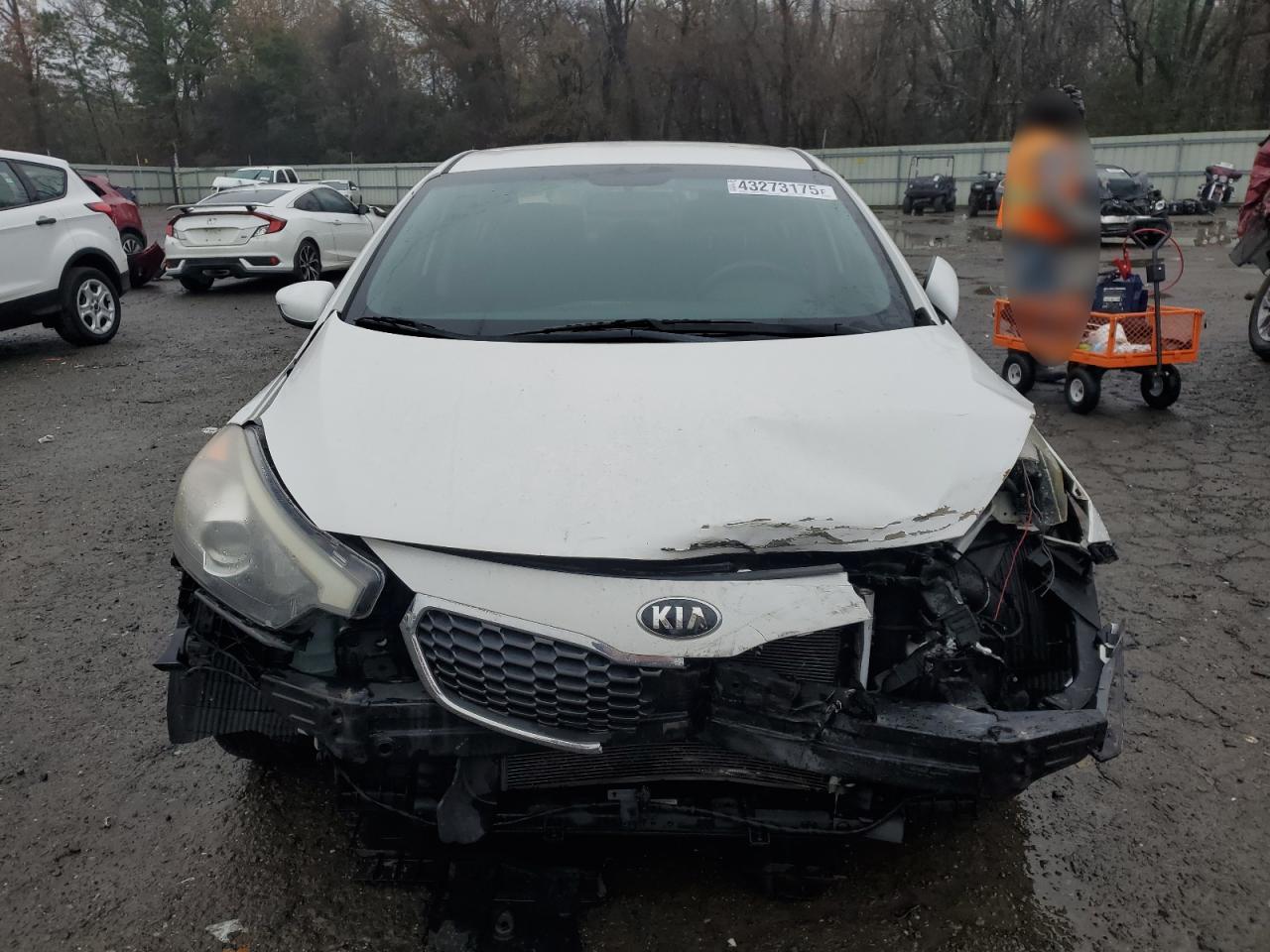 2016 Kia Forte - Image 5