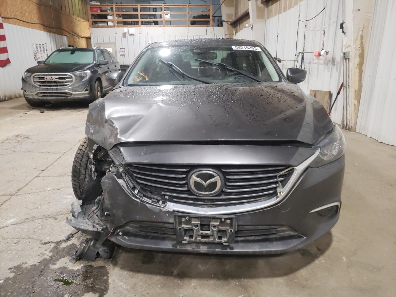 2017 Mazda 6 - Image 5