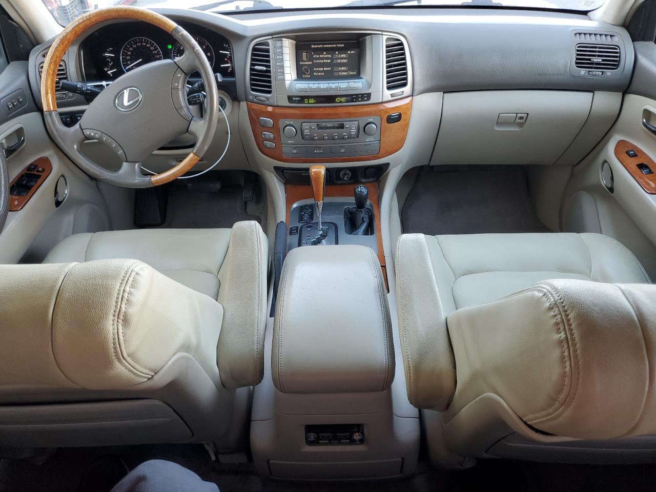 2004 Lexus LX - Image 8
