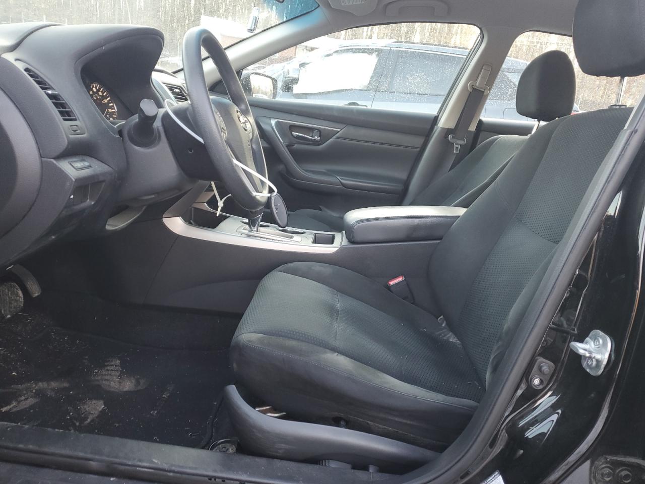 2015 Nissan Altima - Image 7