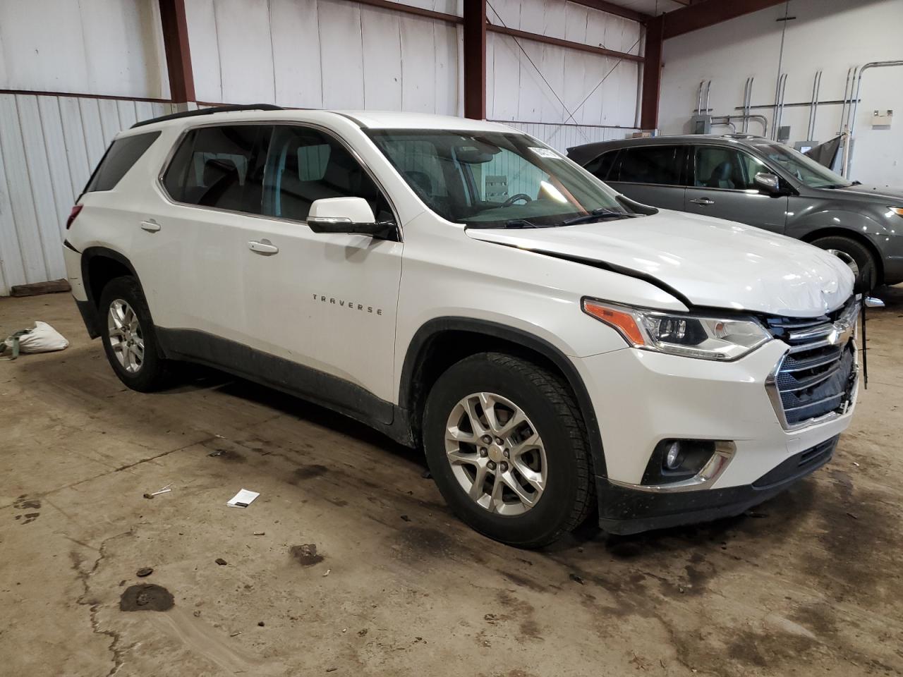 2019 Chevrolet Traverse - Image 4
