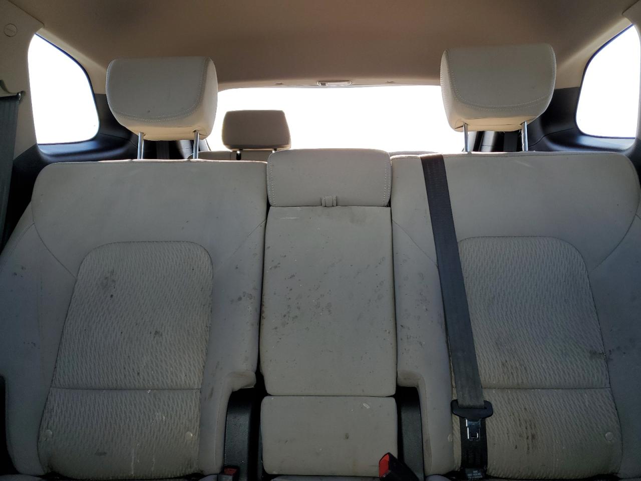 2018 Hyundai Santa Fe - Image 10