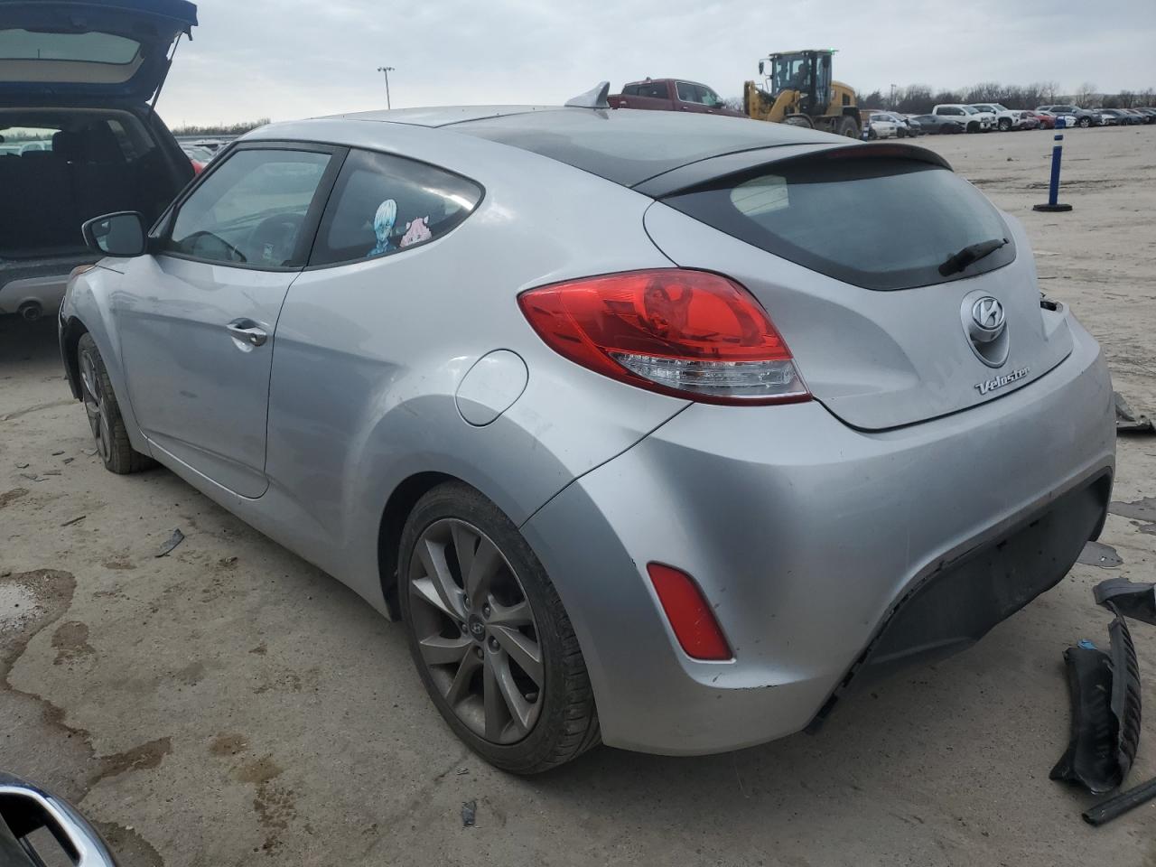 VIN KMHTC6AD6GU298223 2016 HYUNDAI VELOSTER no.2