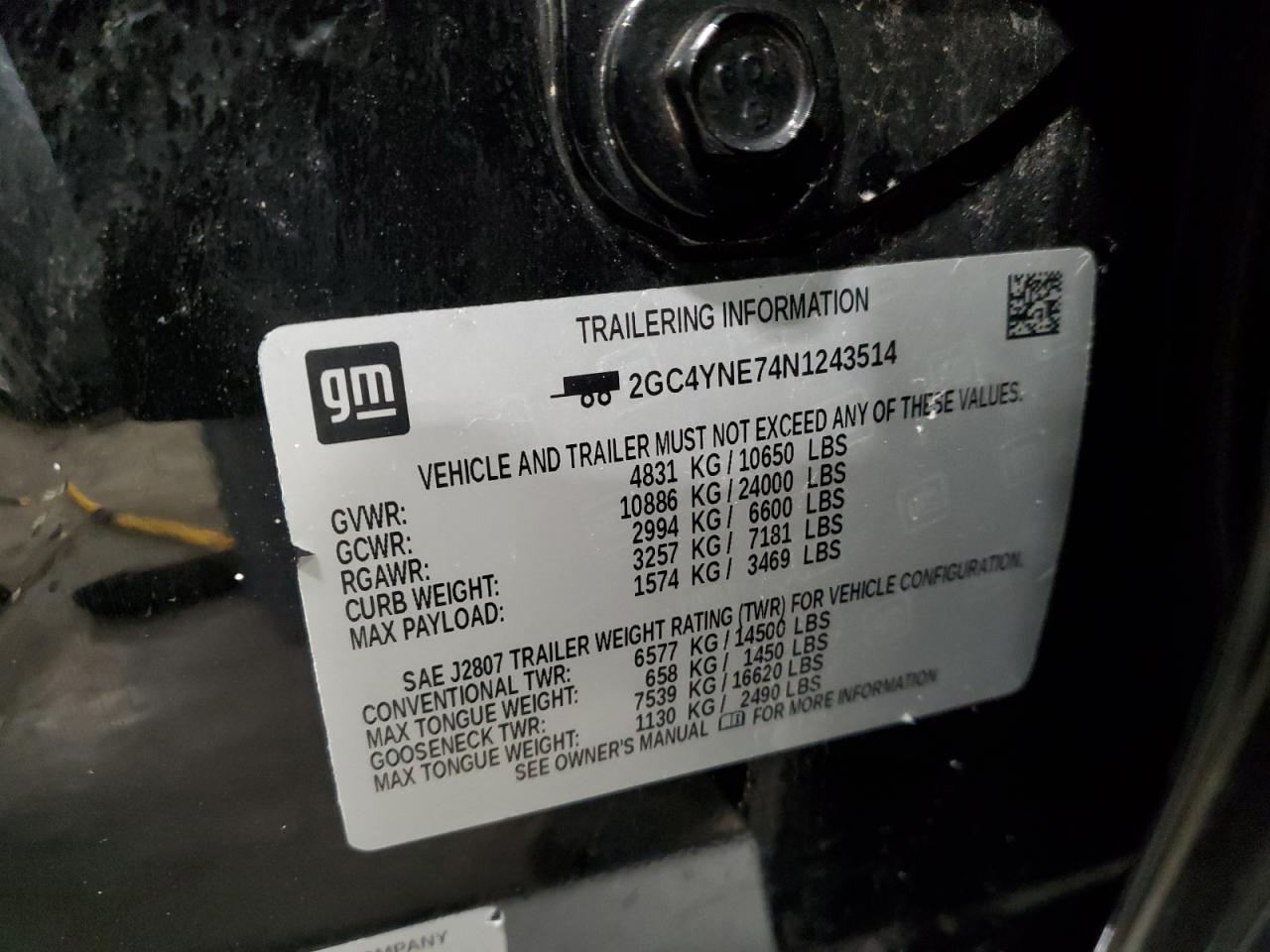 2022 Chevrolet Silverado - Image 12