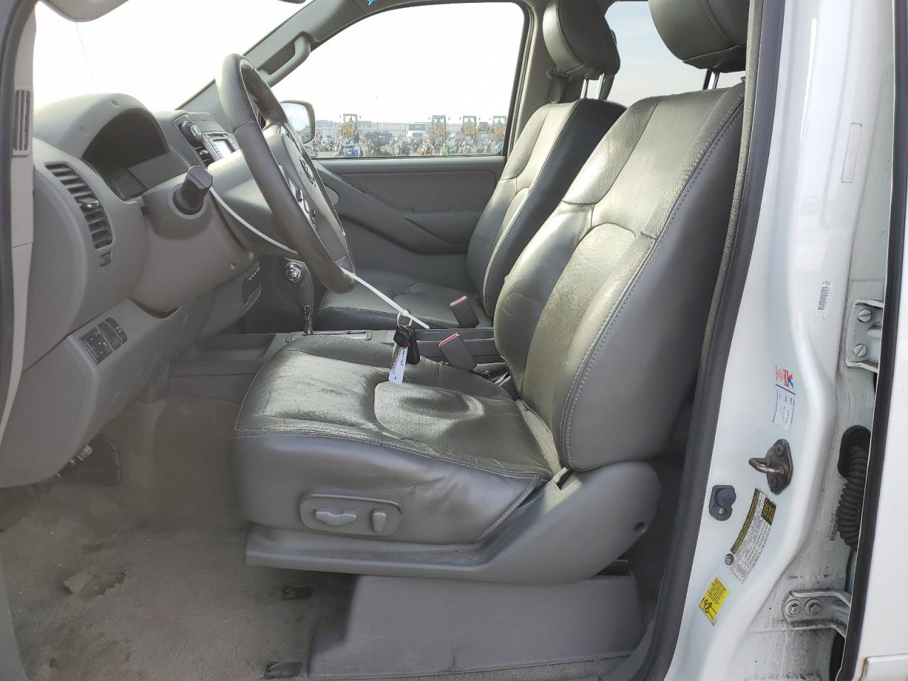 2014 Nissan Navara (Frontier) - Image 7