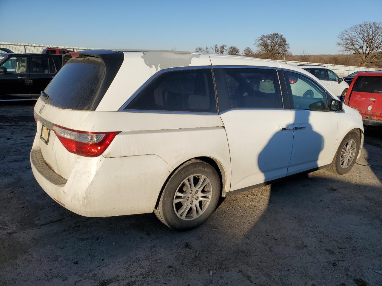 2011 Honda Odyssey - Image 3