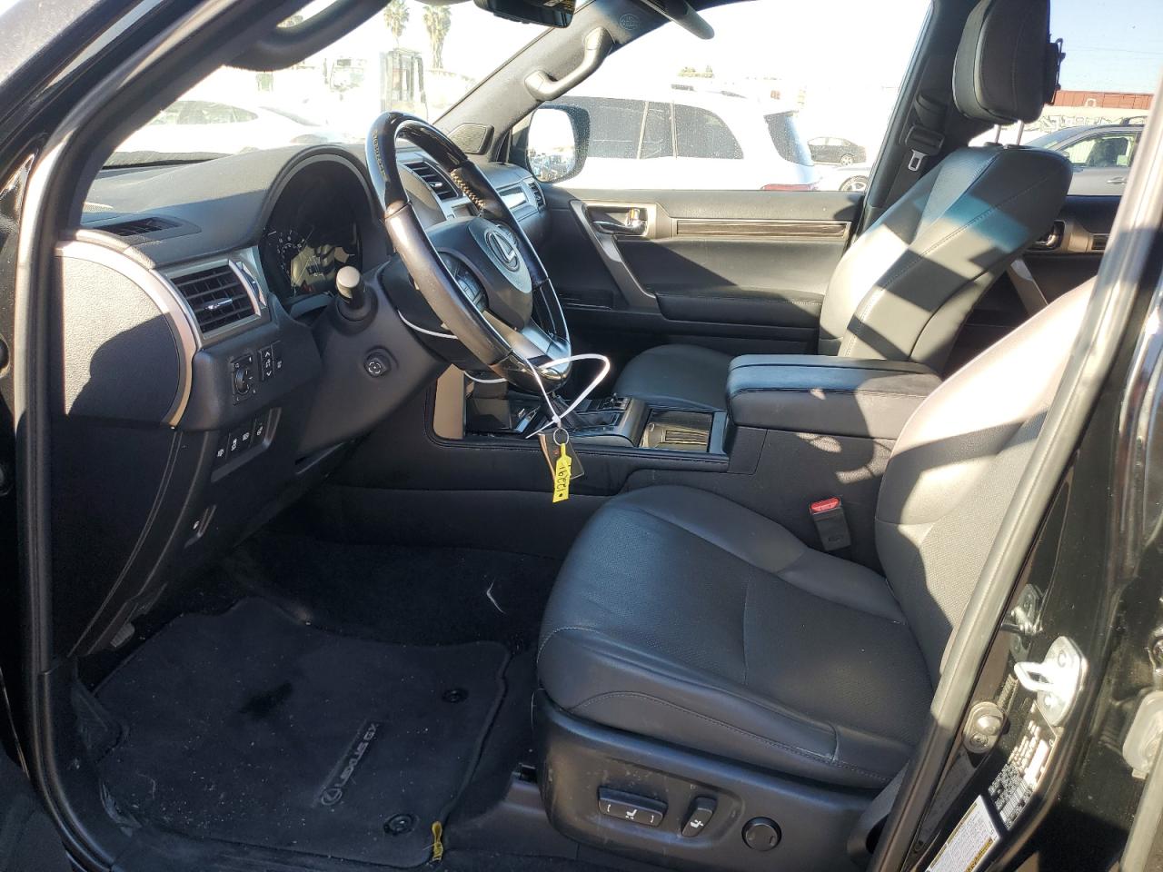 2021 Lexus GX - Image 7