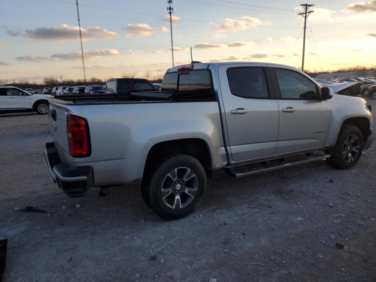 2017 Chevrolet Colorado - Image 3