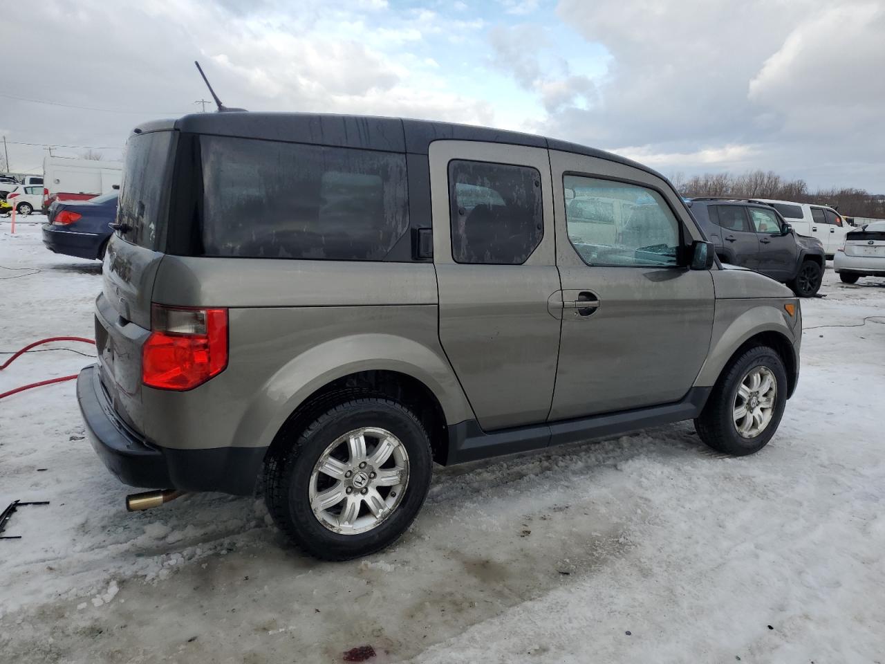 2008 Honda Element - Image 3