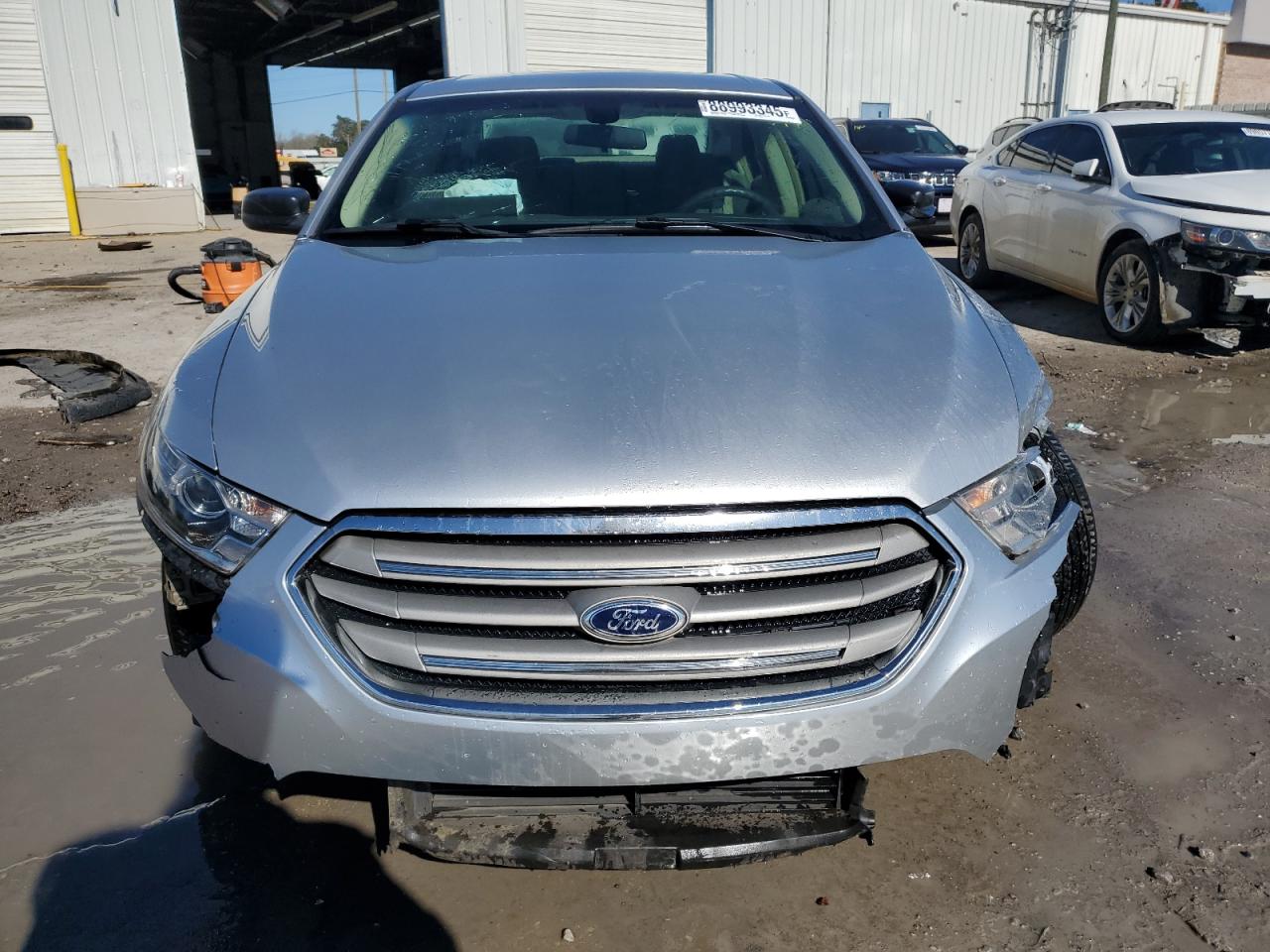2015 Ford Taurus - Image 5