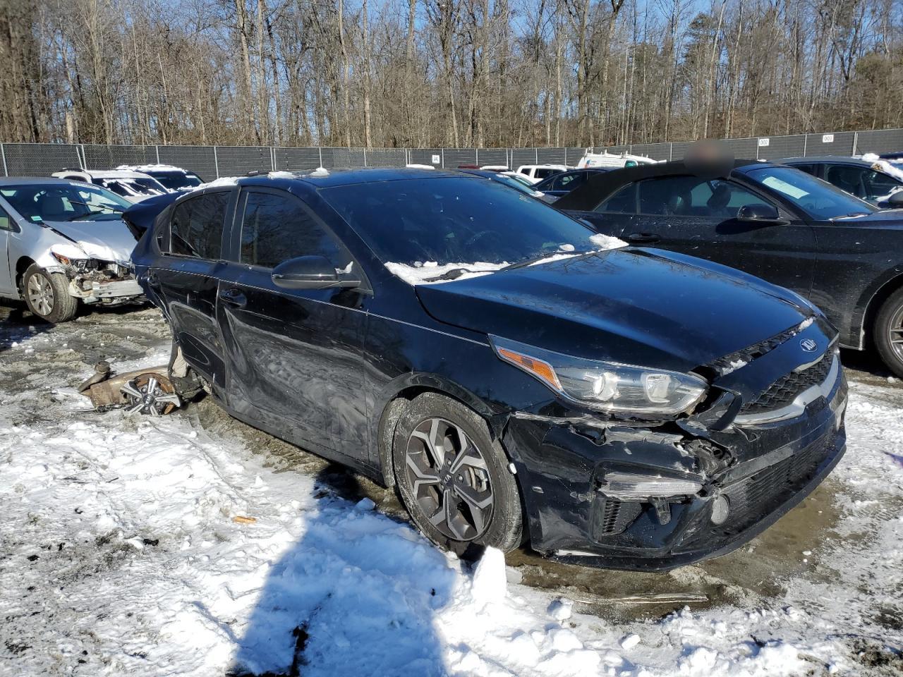 2021 Kia Forte - Image 4