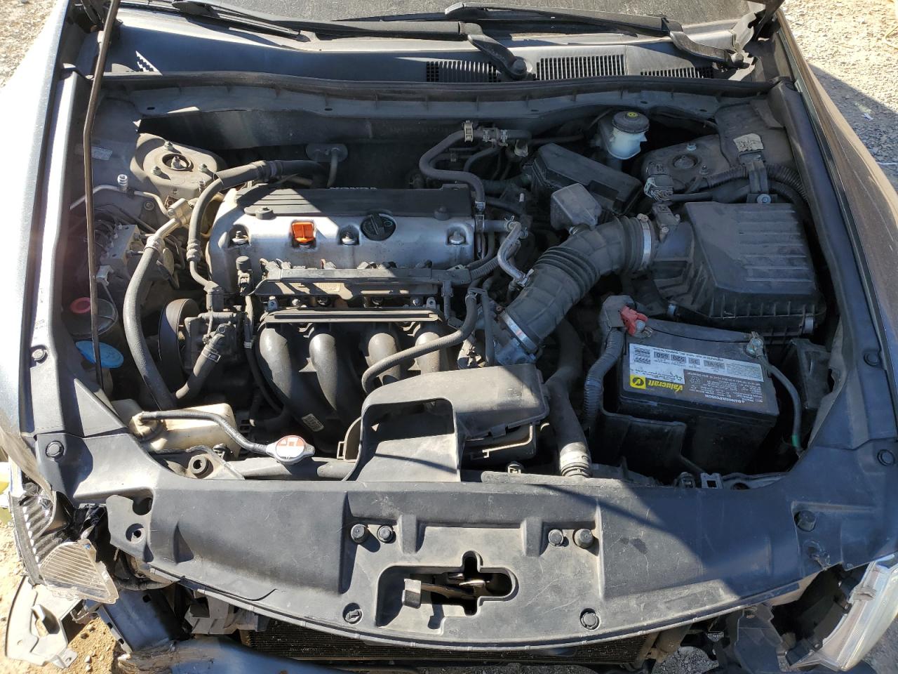 2010 Honda Accord - Image 13
