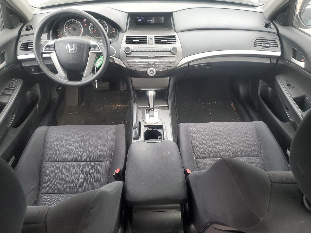 2012 Honda Accord - Image 8