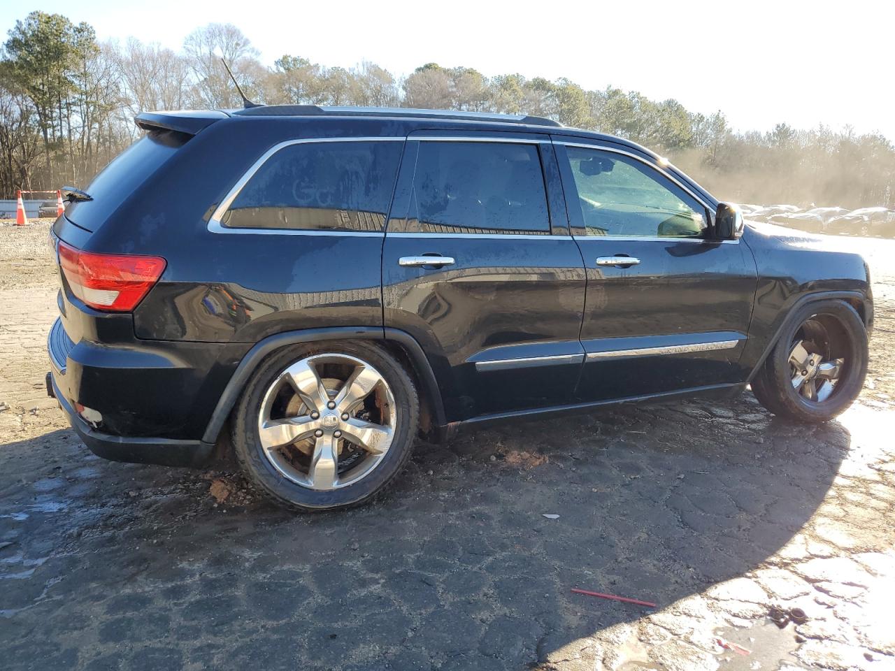 2012 Jeep Grand Cherokee - Image 3