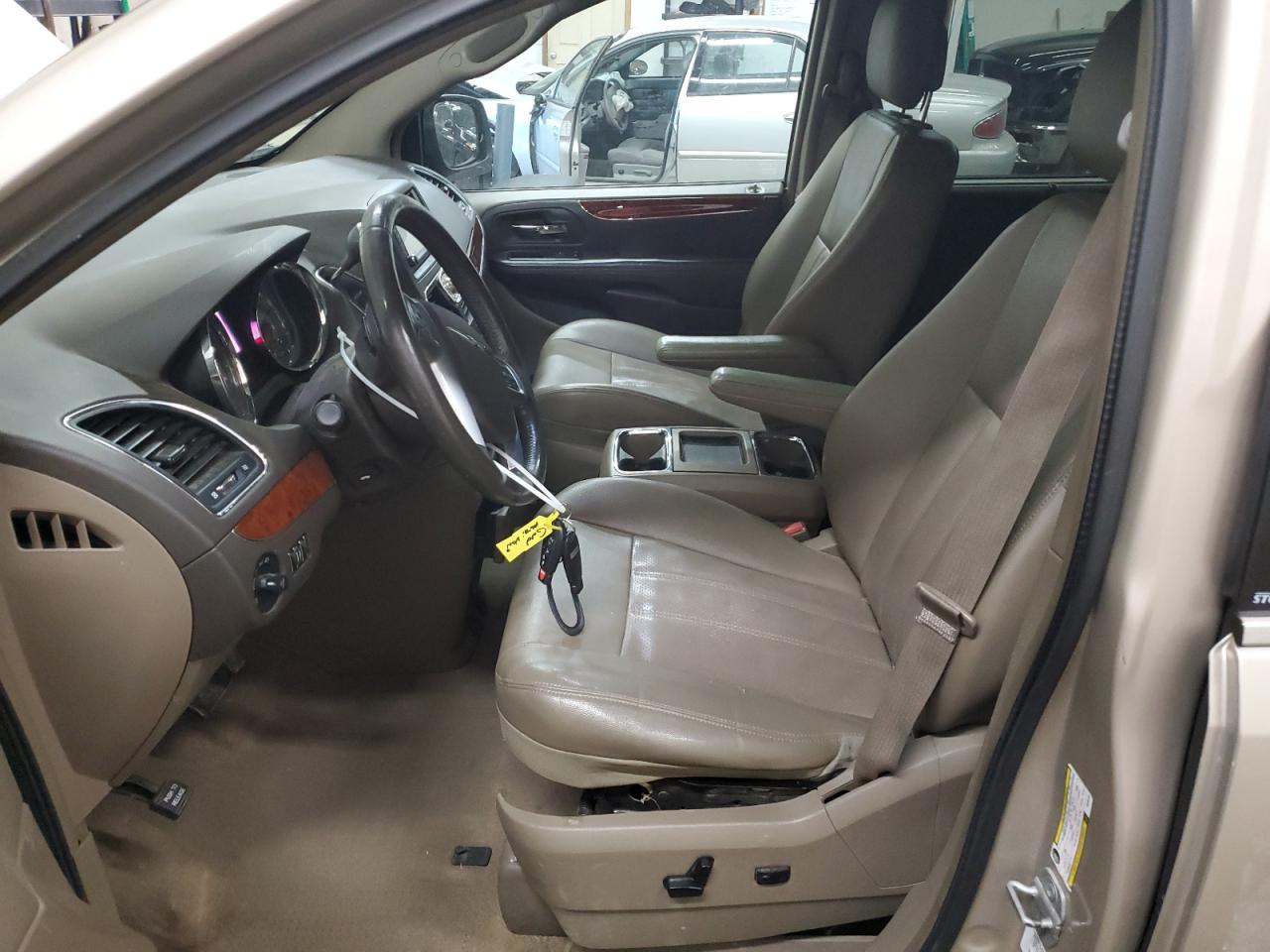2012 Chrysler Town & Country - Image 7