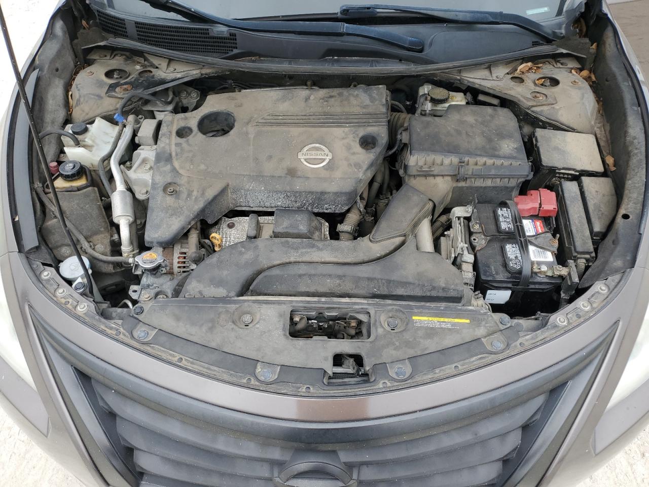 2014 Nissan Altima - Image 12
