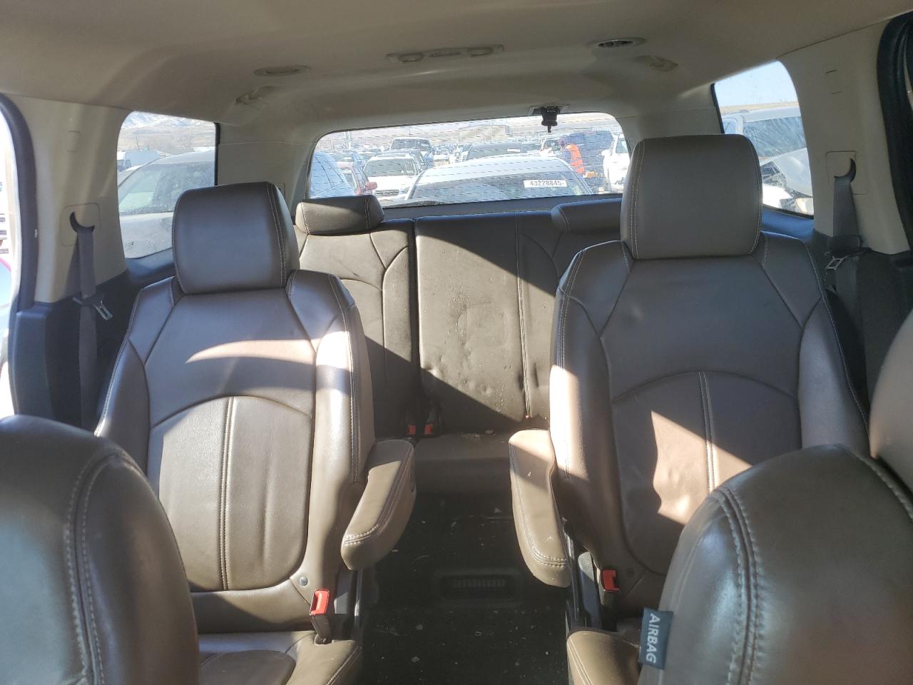 2013 GMC Acadia - Image 10