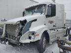 2014 Volvo Vn Vnl продається в Fort Wayne, IN - Front End
