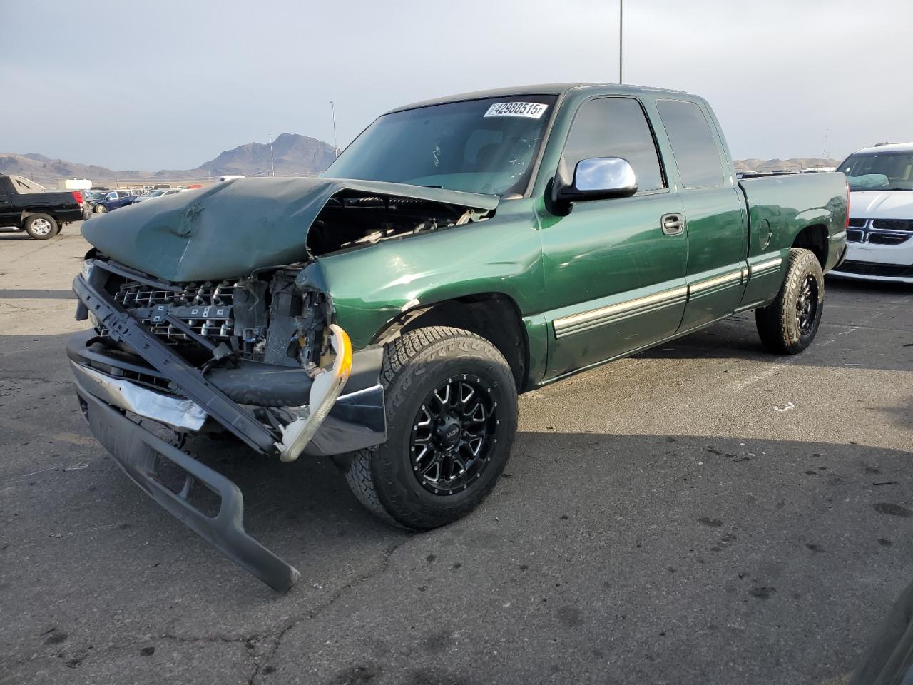 2001 Chevrolet Silverado - Image 1