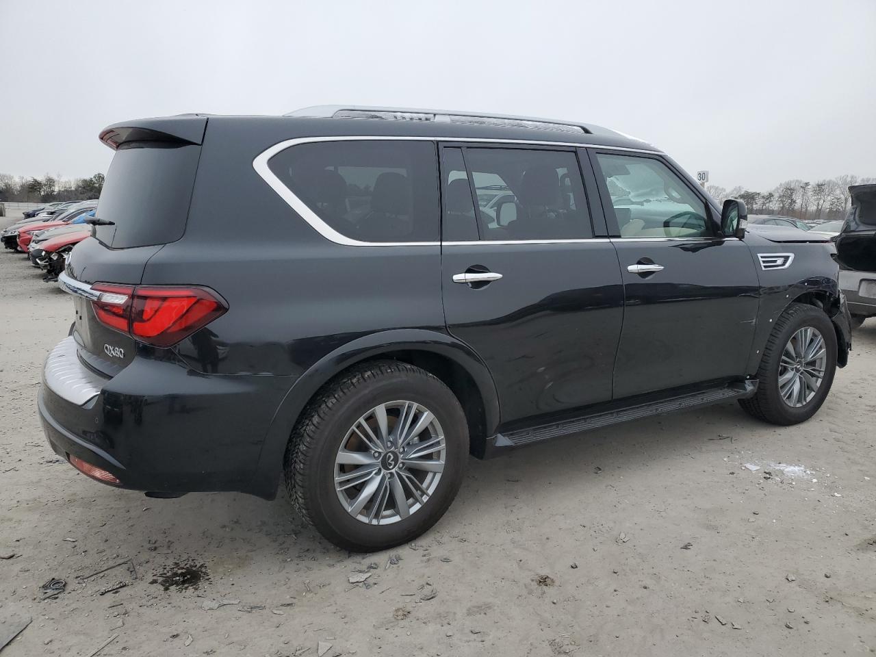 2024 Infiniti QX80 - Image 3