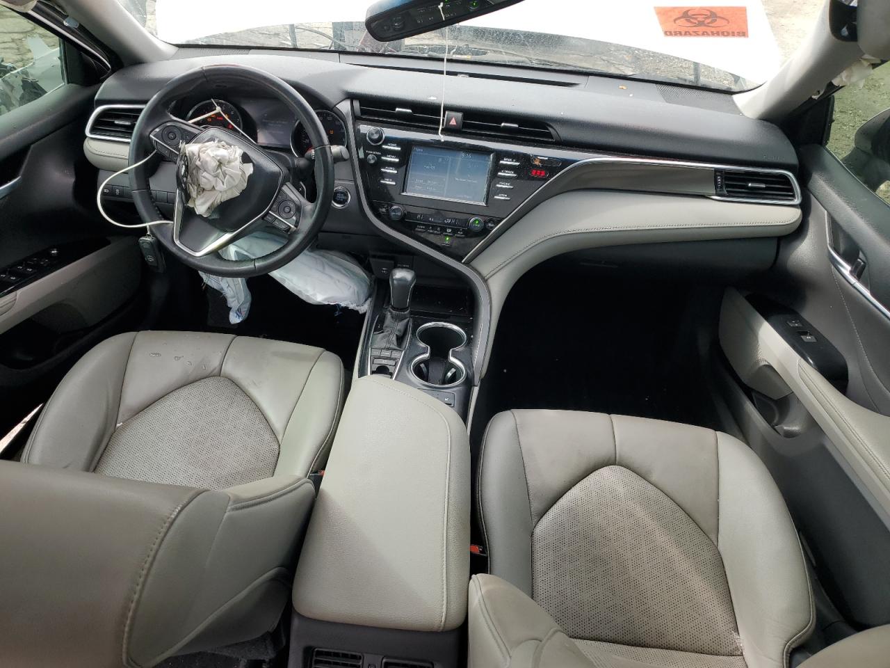 2018 Toyota Camry - Image 8