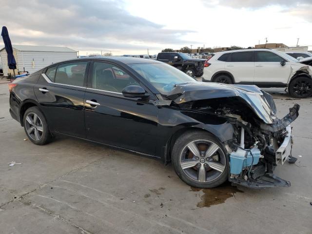  NISSAN ALTIMA 2020 Чорний