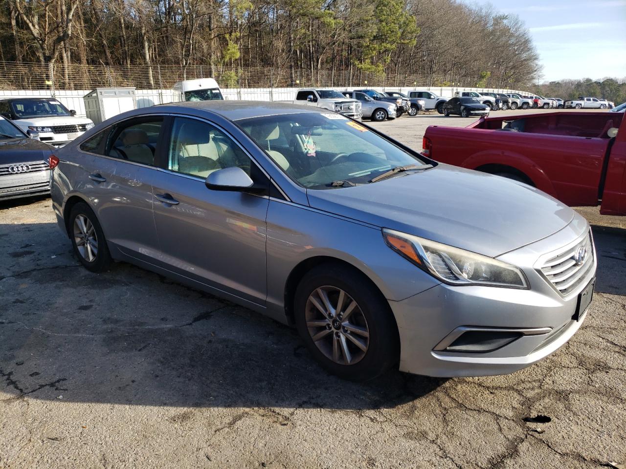 2016 Hyundai Sonata - Image 4