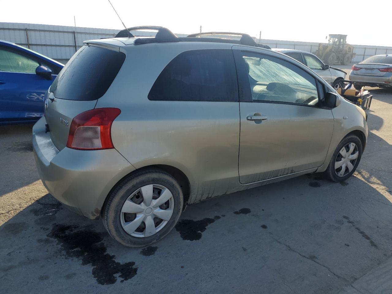 2008 Toyota Yaris - Image 3
