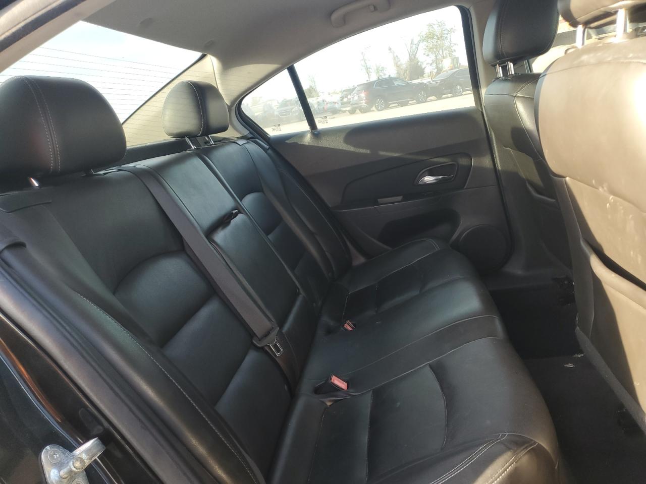 2012 Chevrolet Cruze - Image 10