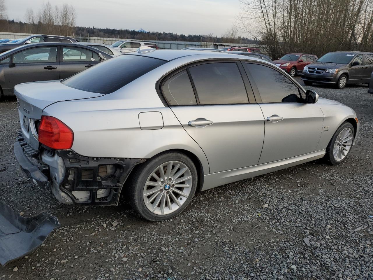2011 BMW 3er - Image 3