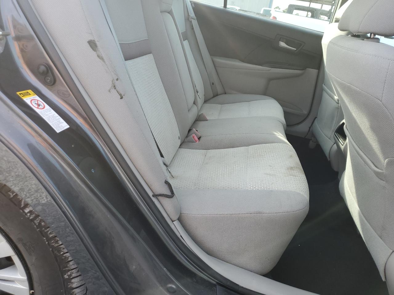 2014 Toyota Camry - Image 10