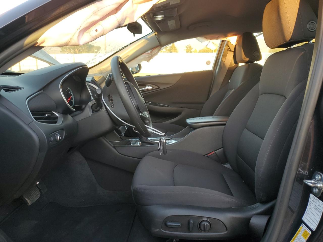 2023 Chevrolet Malibu - Image 7
