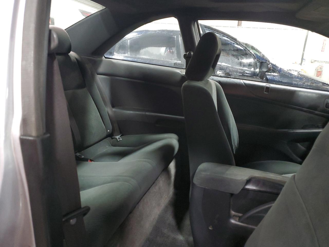 2003 Honda Civic - Image 10