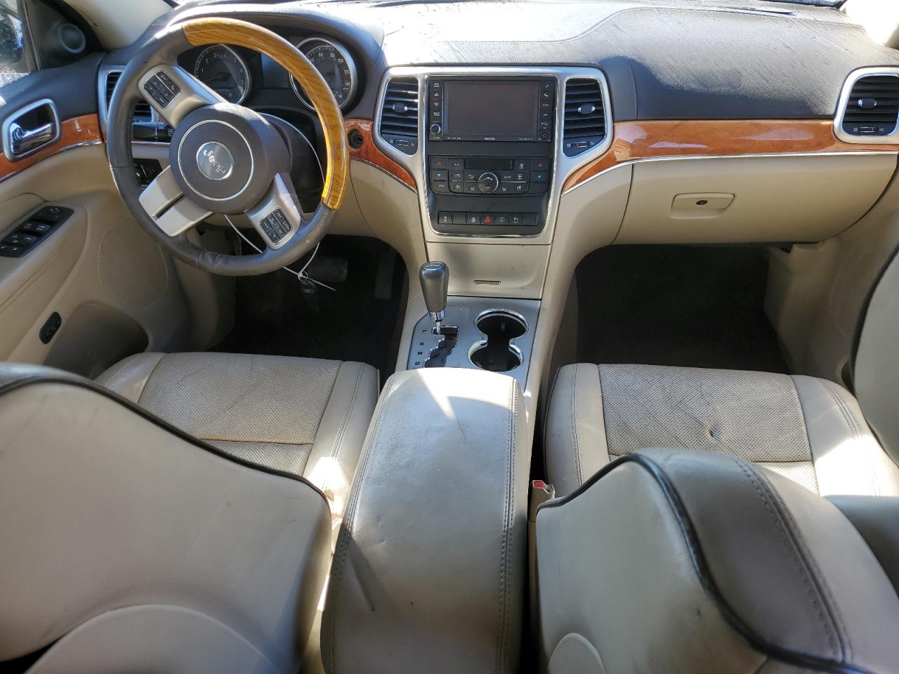 2013 Jeep Grand Cherokee - Image 8