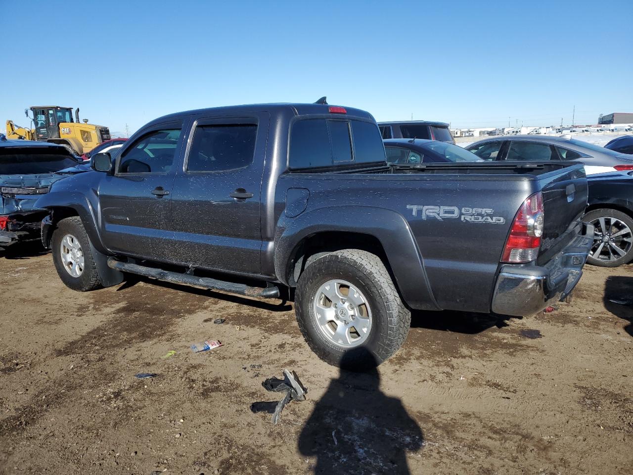 2014 Toyota Tacoma - Image 2