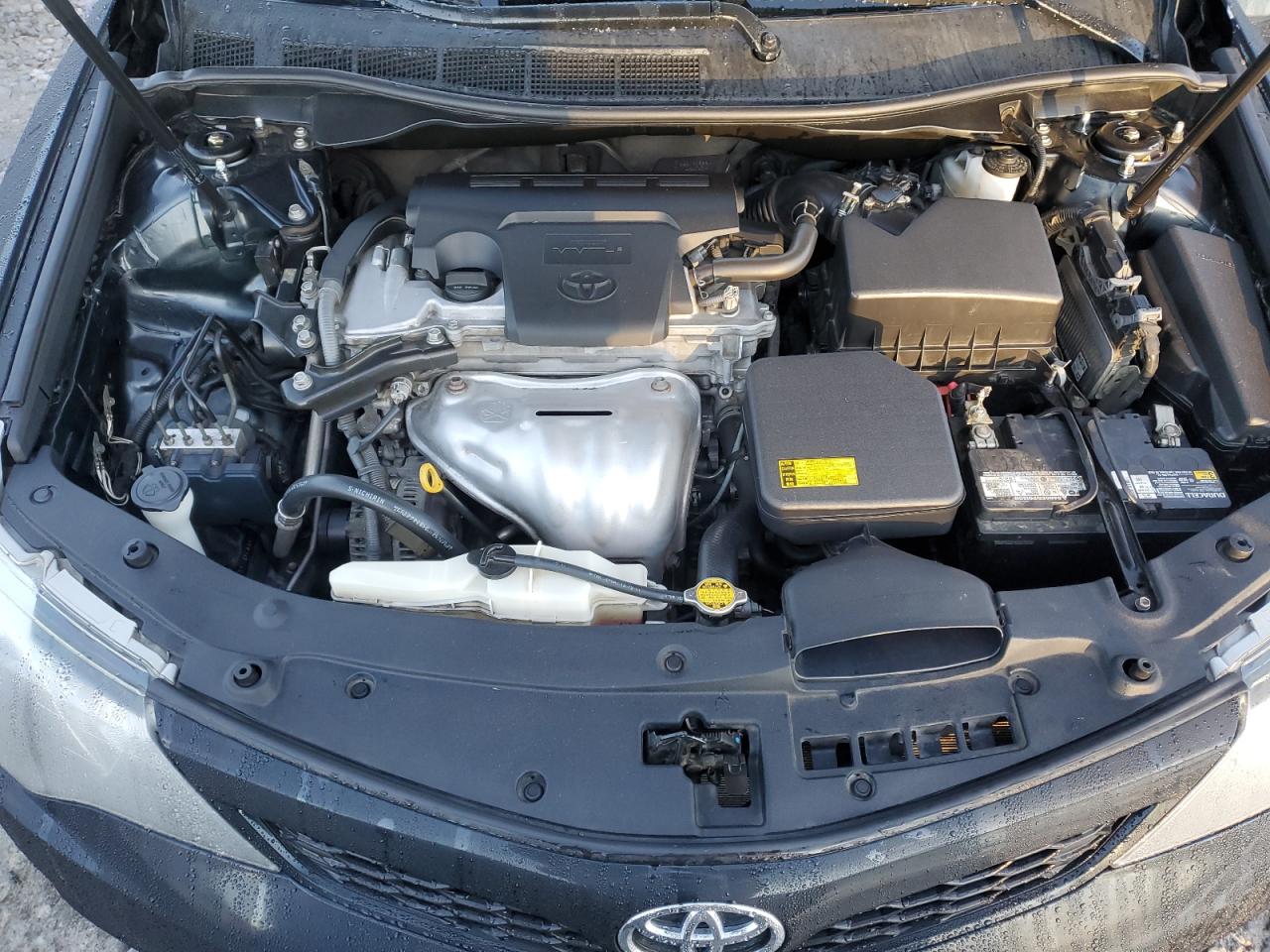 2012 Toyota Camry - Image 11