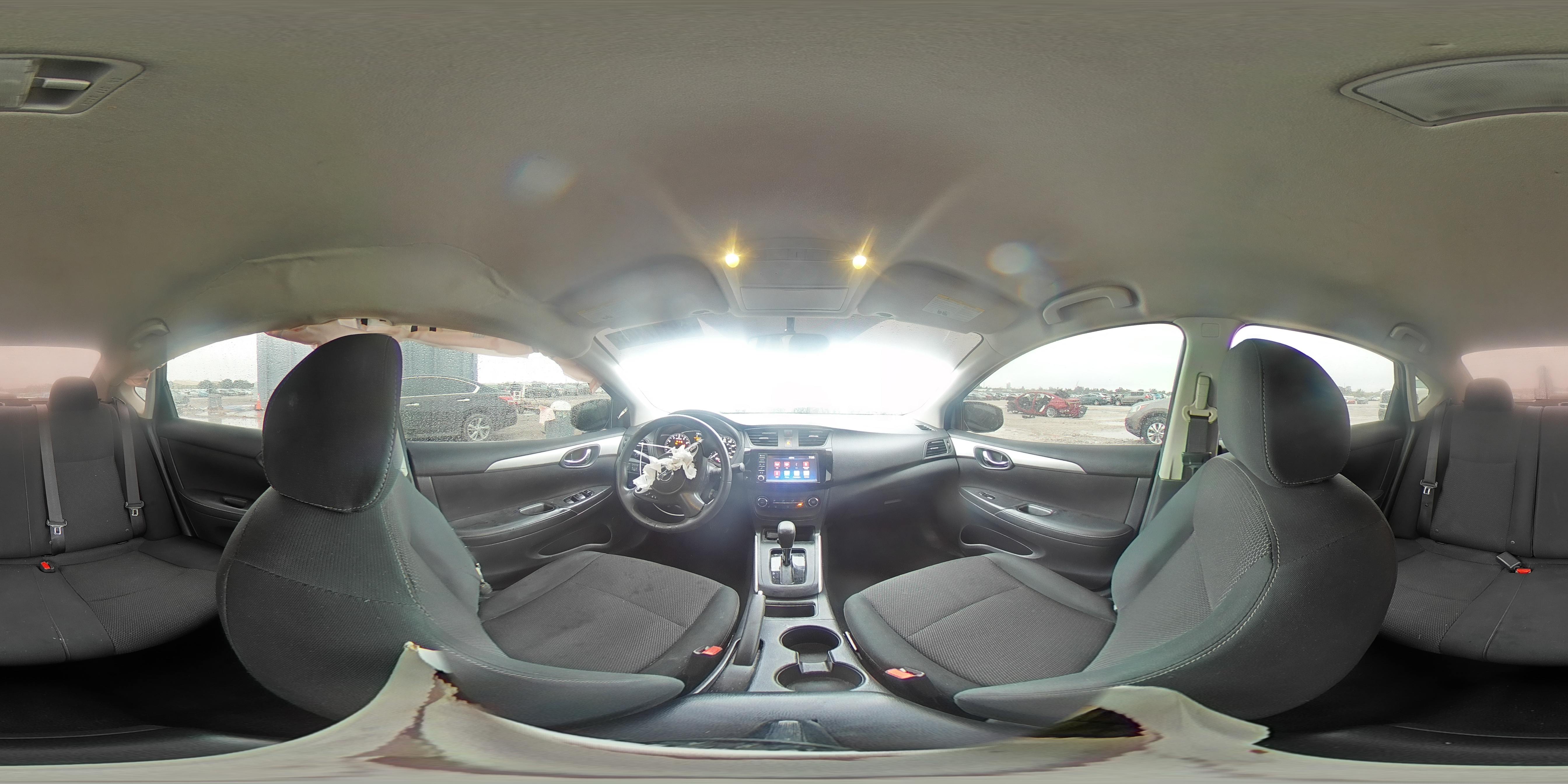 2019 Nissan Sentra - Image 13