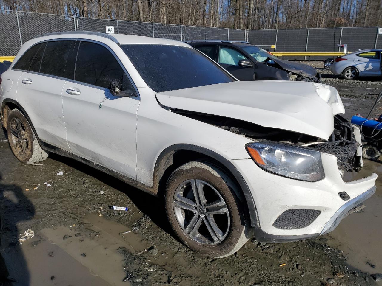 2019 Mercedes-Benz GLC - Image 4