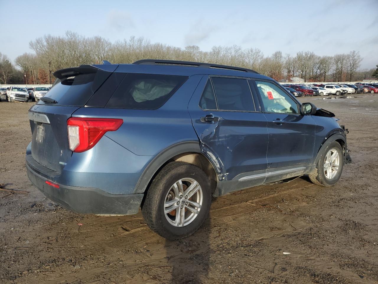 2020 Ford Explorer - Image 3