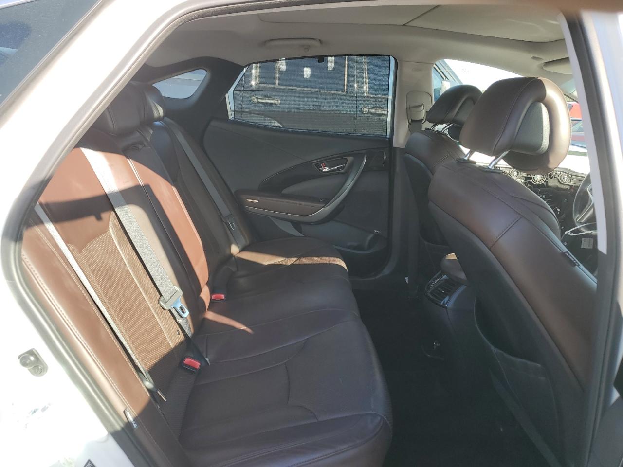 2012 Hyundai Azera - Image 10