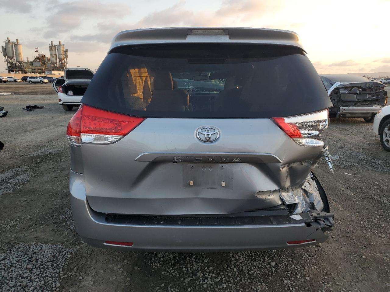 2013 Toyota Sienna - Image 6