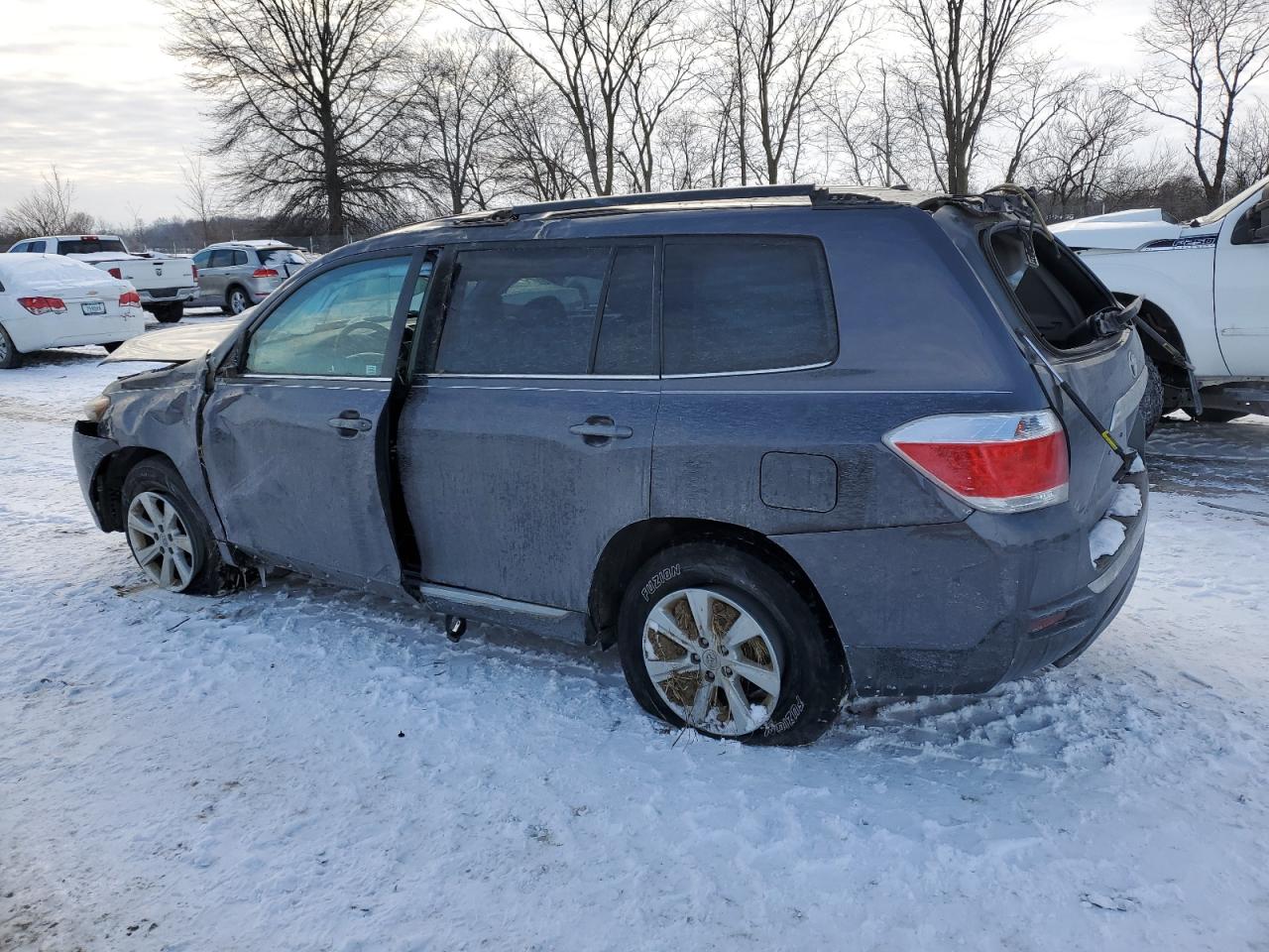 2011 Toyota Highlander - Image 2