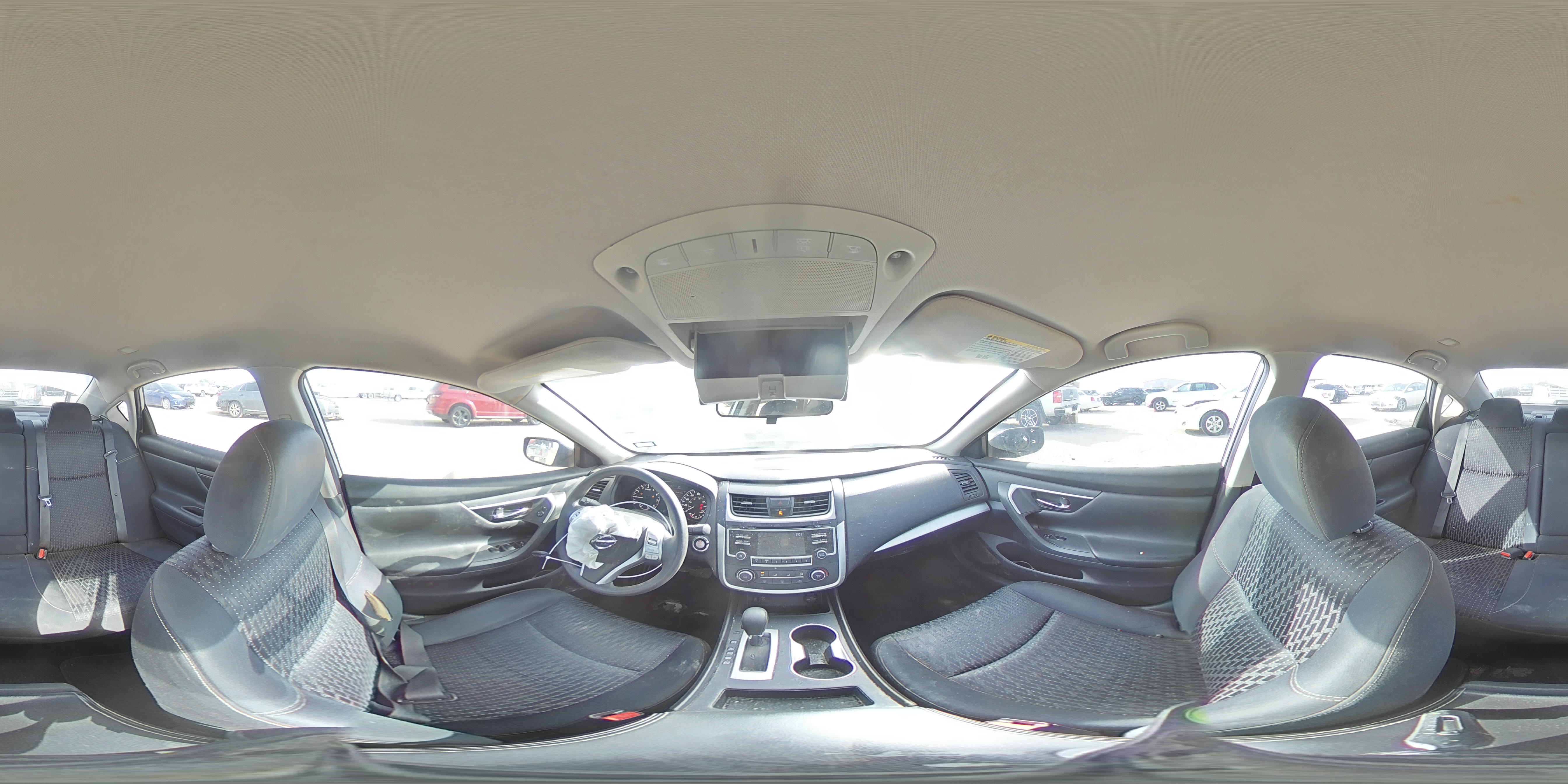 2016 Nissan Altima - Image 13