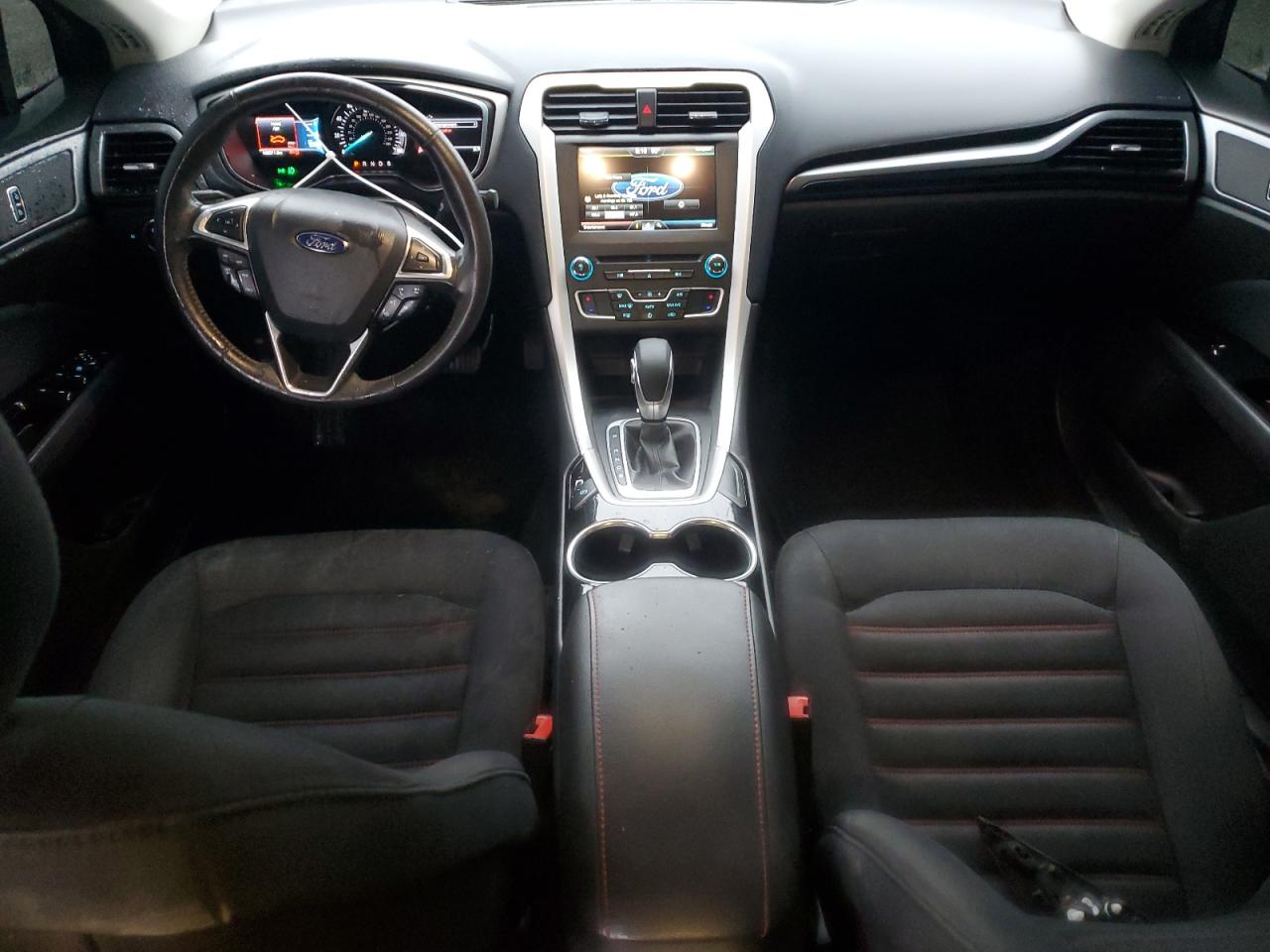 2016 Ford Fusion - Image 8