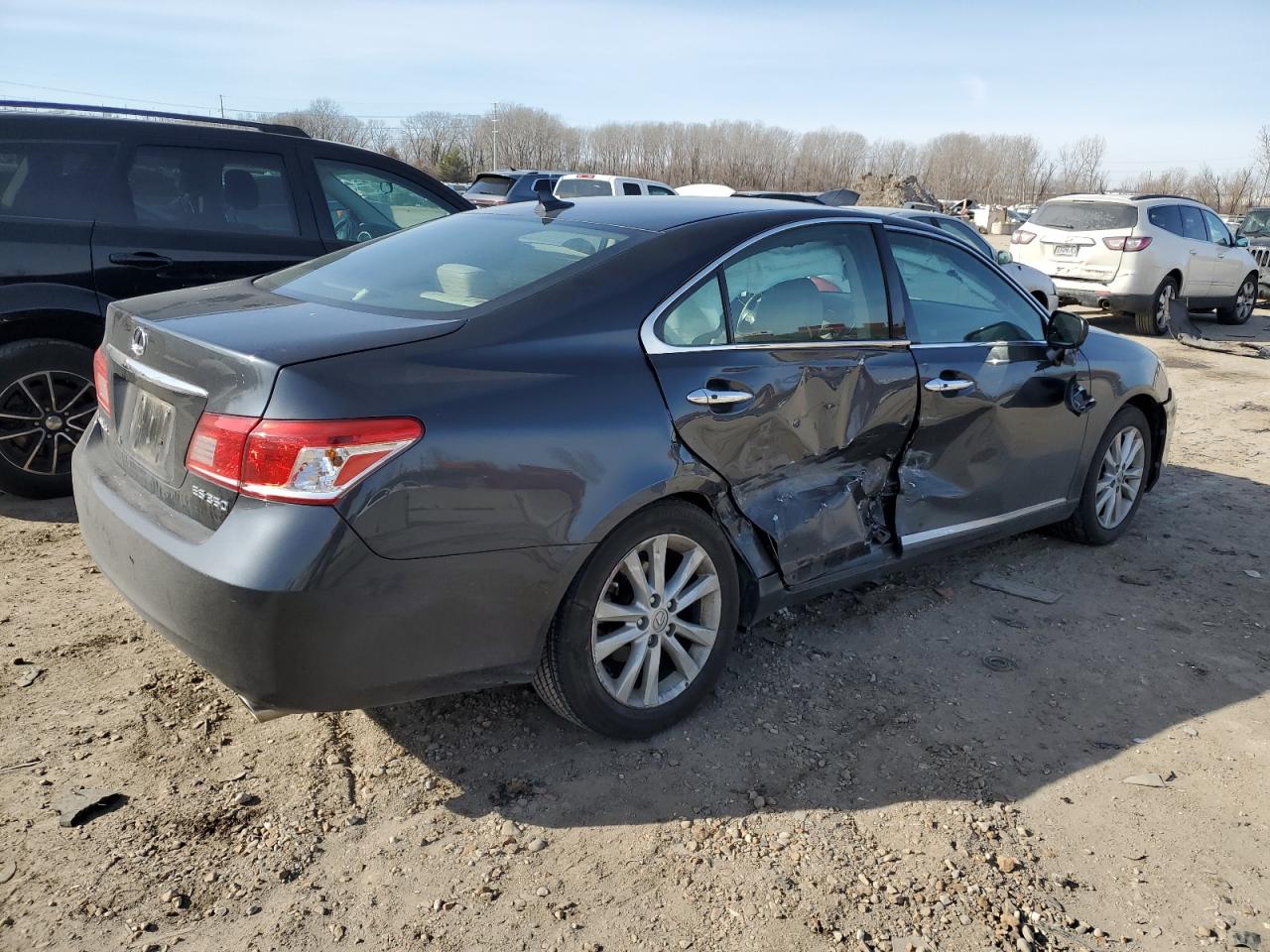 2010 Lexus ES - Image 3