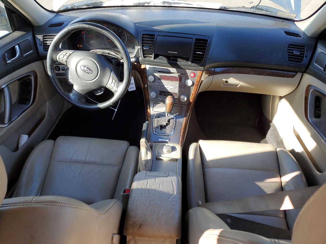 2009 Subaru Legacy - Image 8