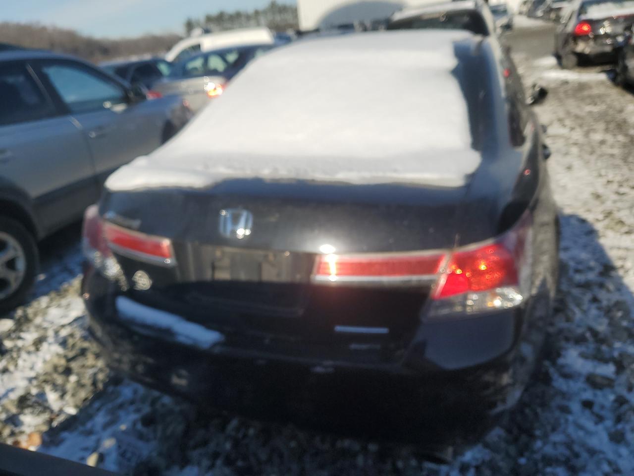 2012 Honda Accord - Image 8