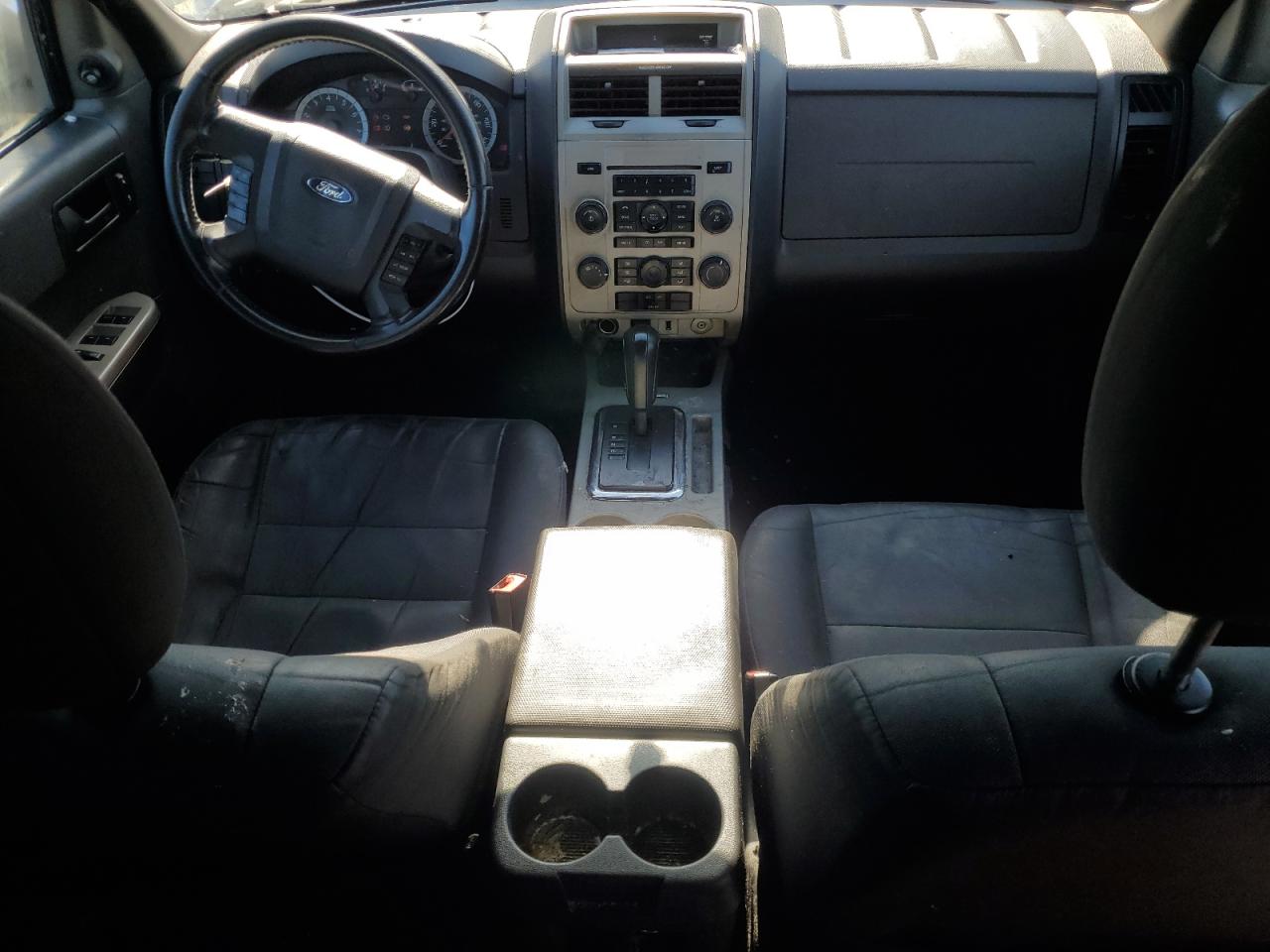 2011 Ford Escape - Image 8