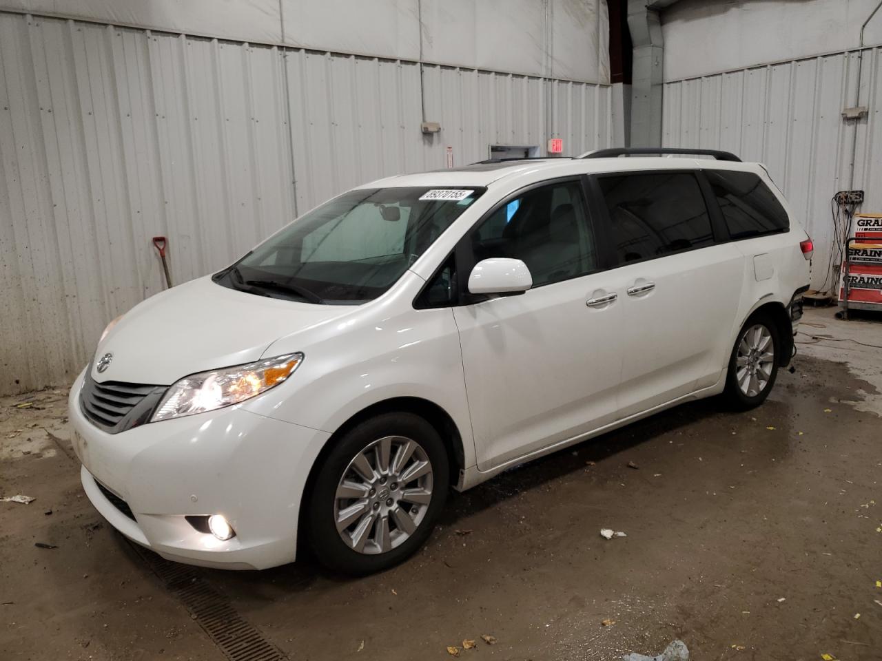 2011 Toyota Sienna - Image 1