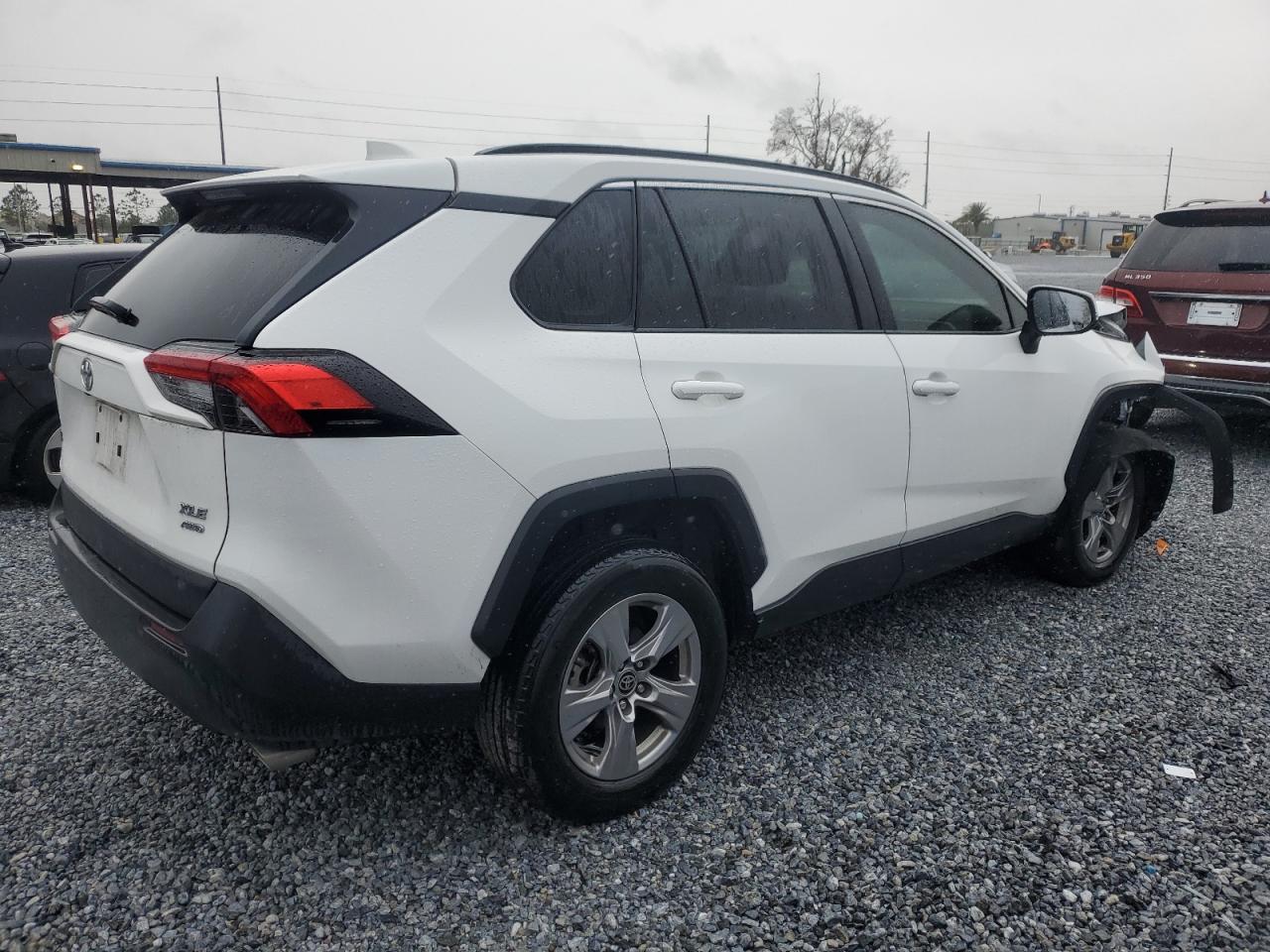 2023 Toyota RAV 4 - Image 3